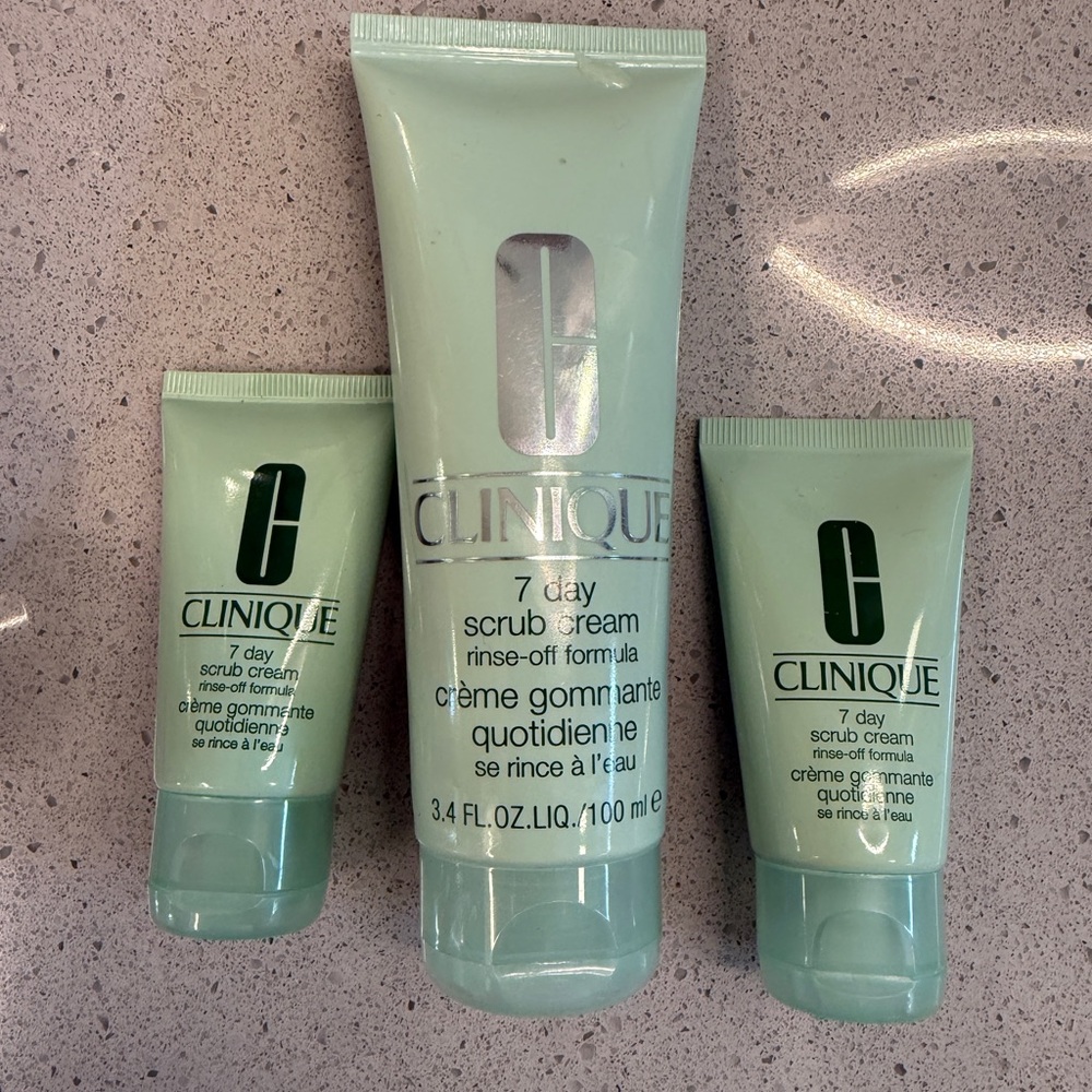 Clinique 7 Day Scrub Cream Rinse-Off Formula - 3.4oz and two travel size